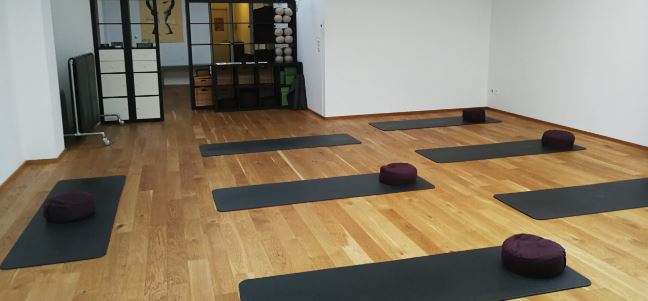 Yoga Schule